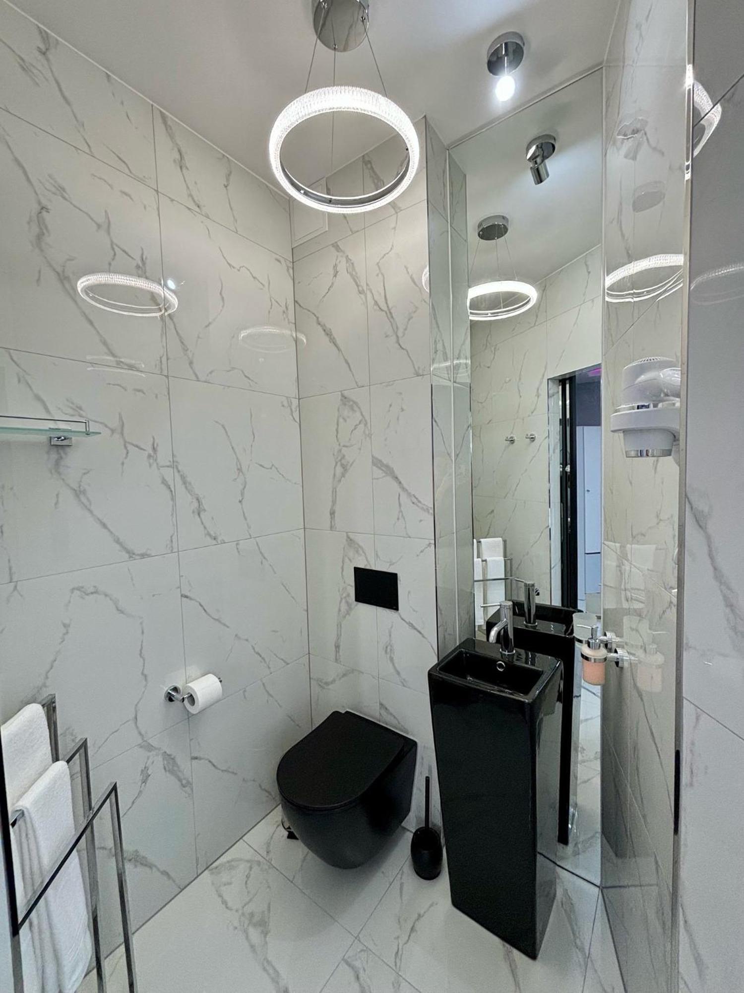 Apartament "Prezydencki Deluxe" Centrum Z Duza Wanna Dla Dwojga Gniezno Zewnętrze zdjęcie
